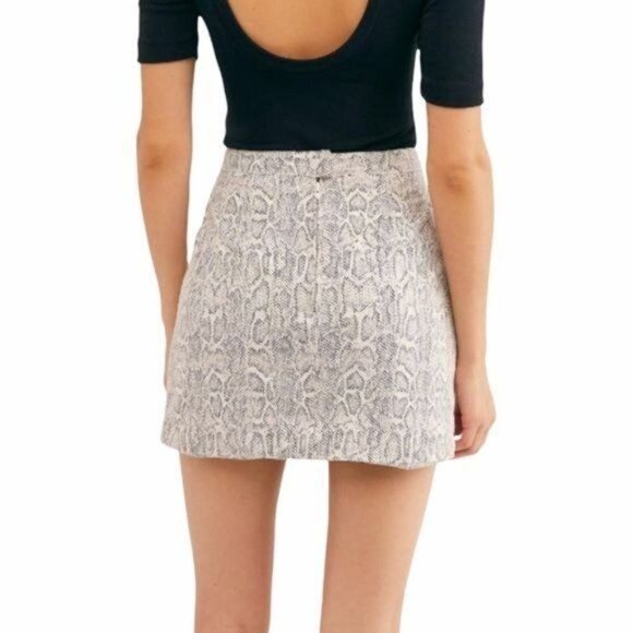 Free People Midnight Magic Snakeskin Mini SkirtSize 4 NWOT - Picture 3 of 11